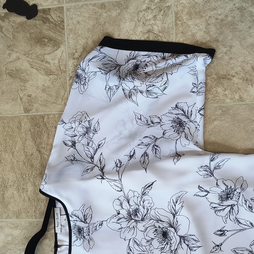 Fancy Blouse - Picture 3 of 9